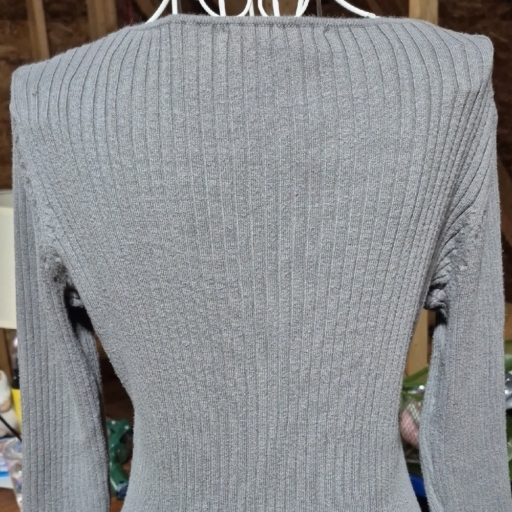 Gray Ribbed Women's Sweater - Picture 5 of 7